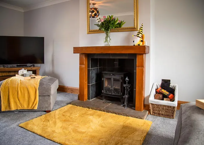 Oak House - Sleeps 10 With Bar & Games Room